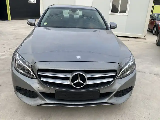 Mercedes-Benz C 220 220BlueTec