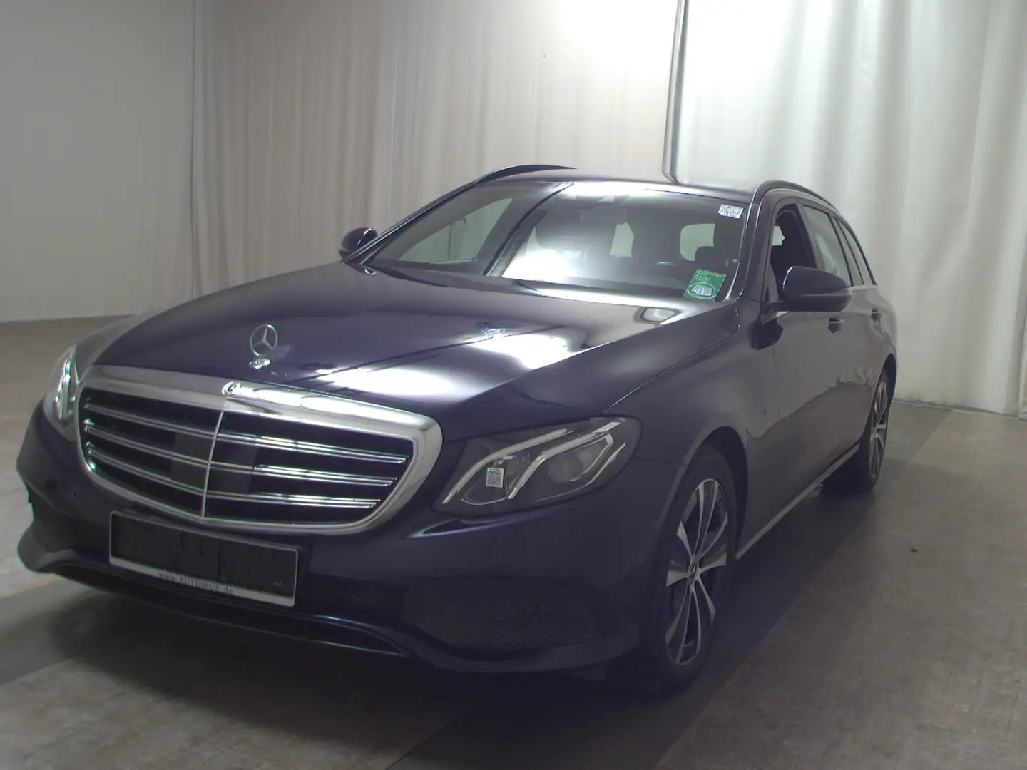 Mercedes-Benz E 300 T de Avantgarde Leder Navi LED RFK ACC AHK Blau - 2