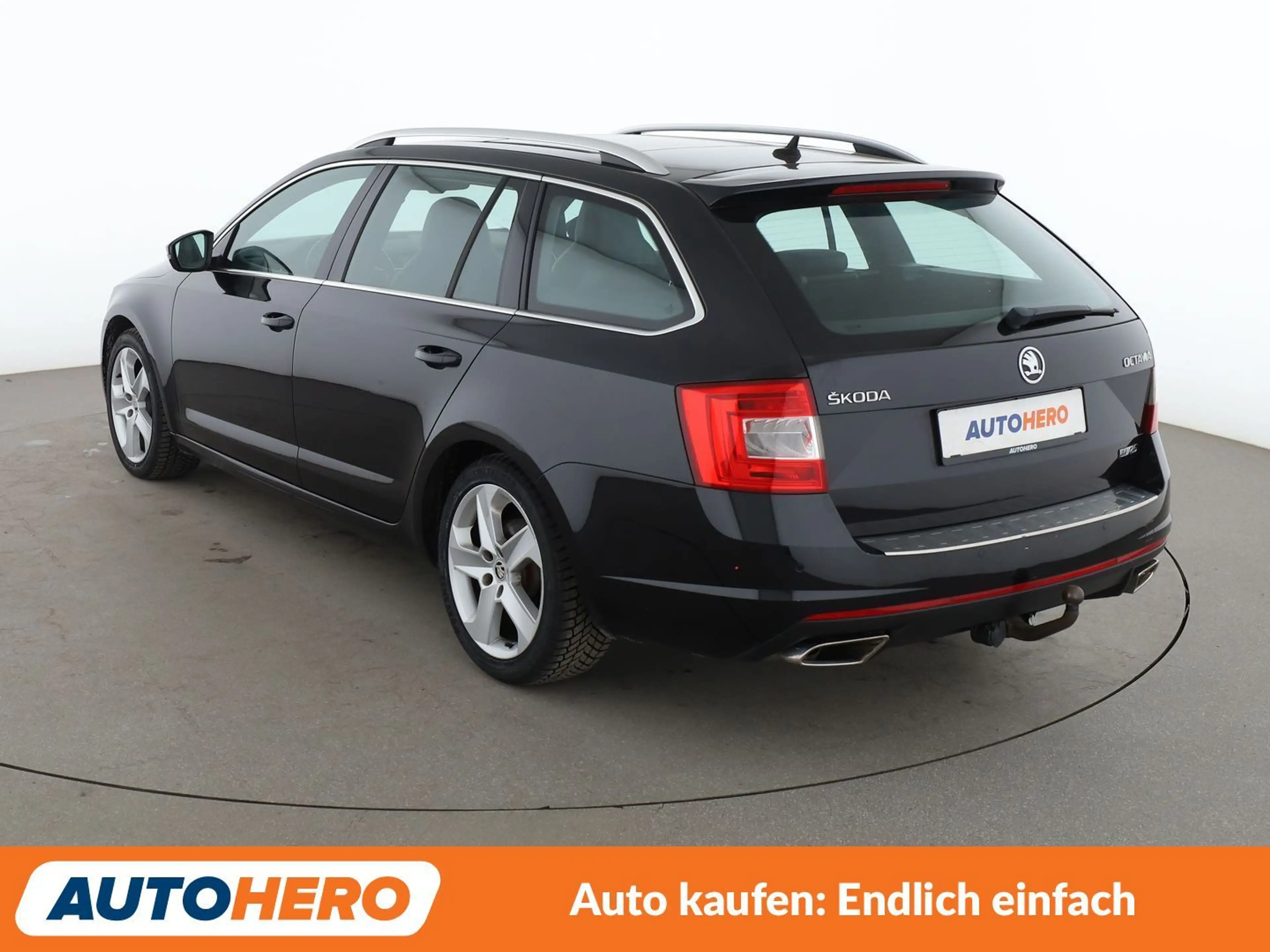 Skoda Octavia 2.0 TSI RS Aut.*NAVI*TEMPO*PANO*BI-XENON*SHZ* — photo 4