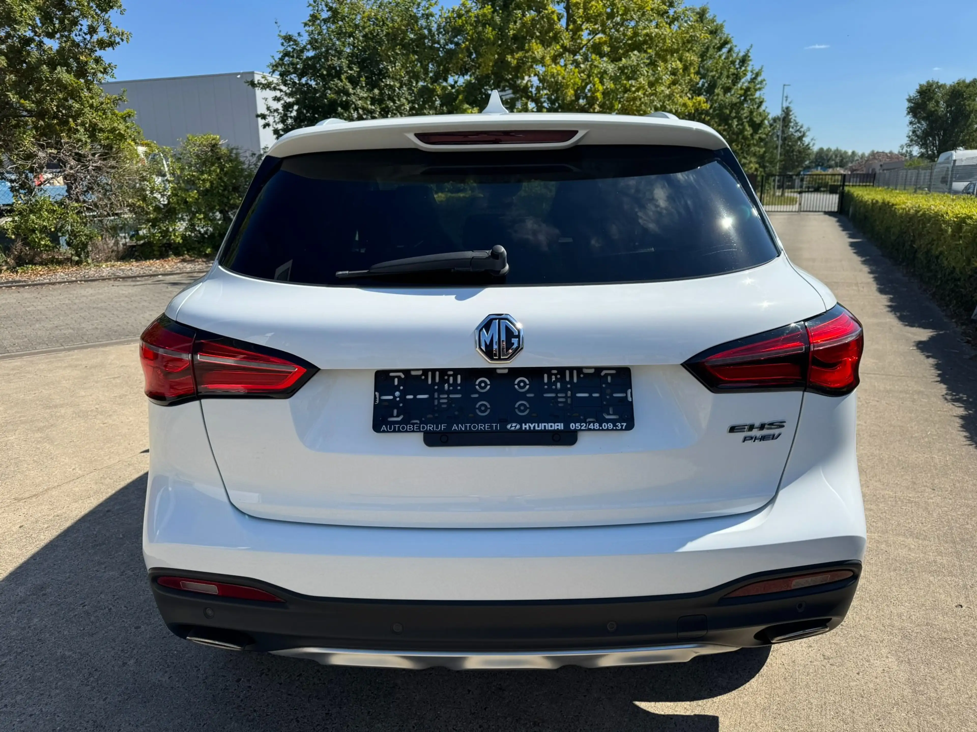 MG EHS PHEV Luxery FULL OPTION — photo 6