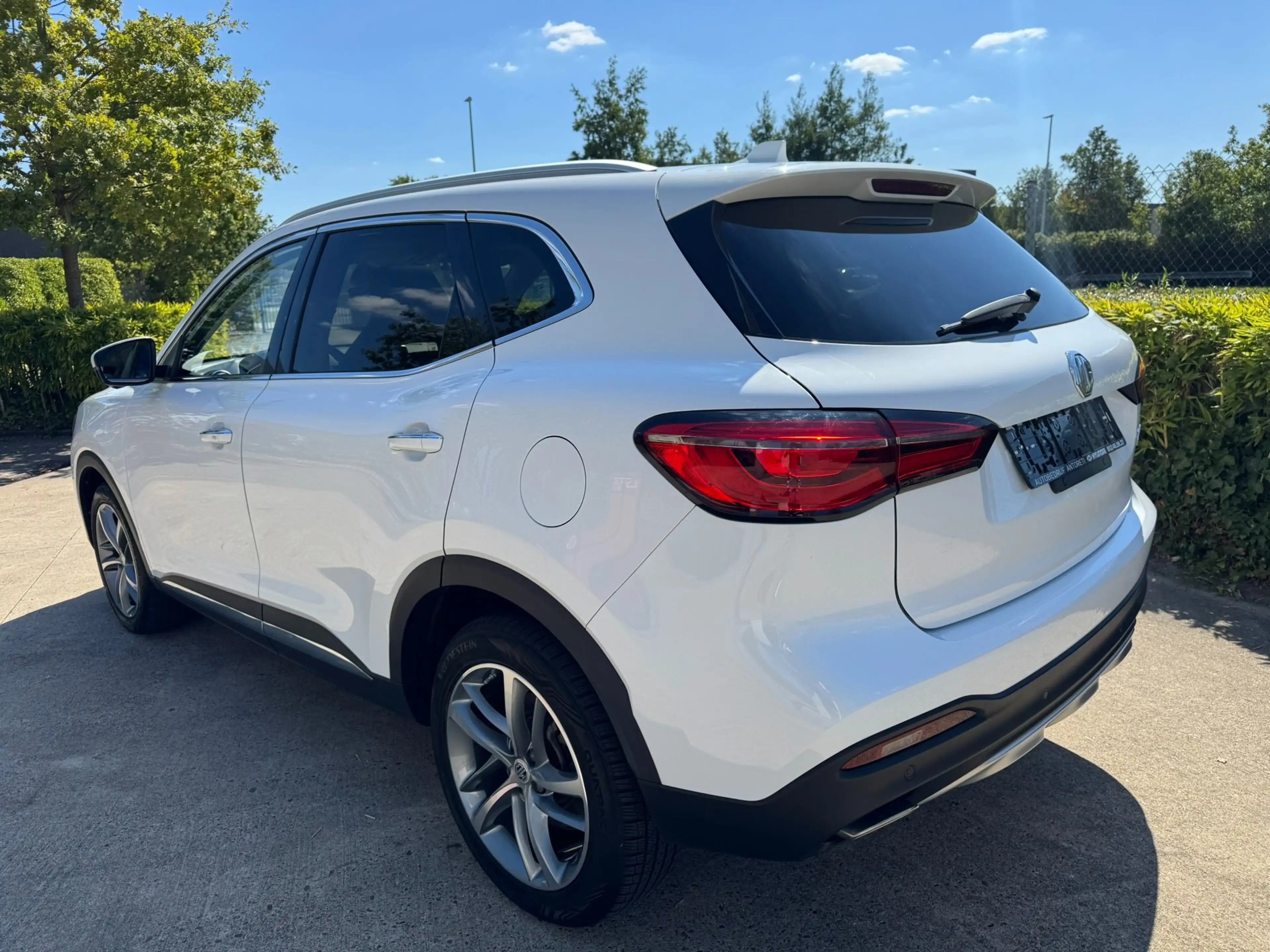 MG EHS PHEV Luxery FULL OPTION — photo 5