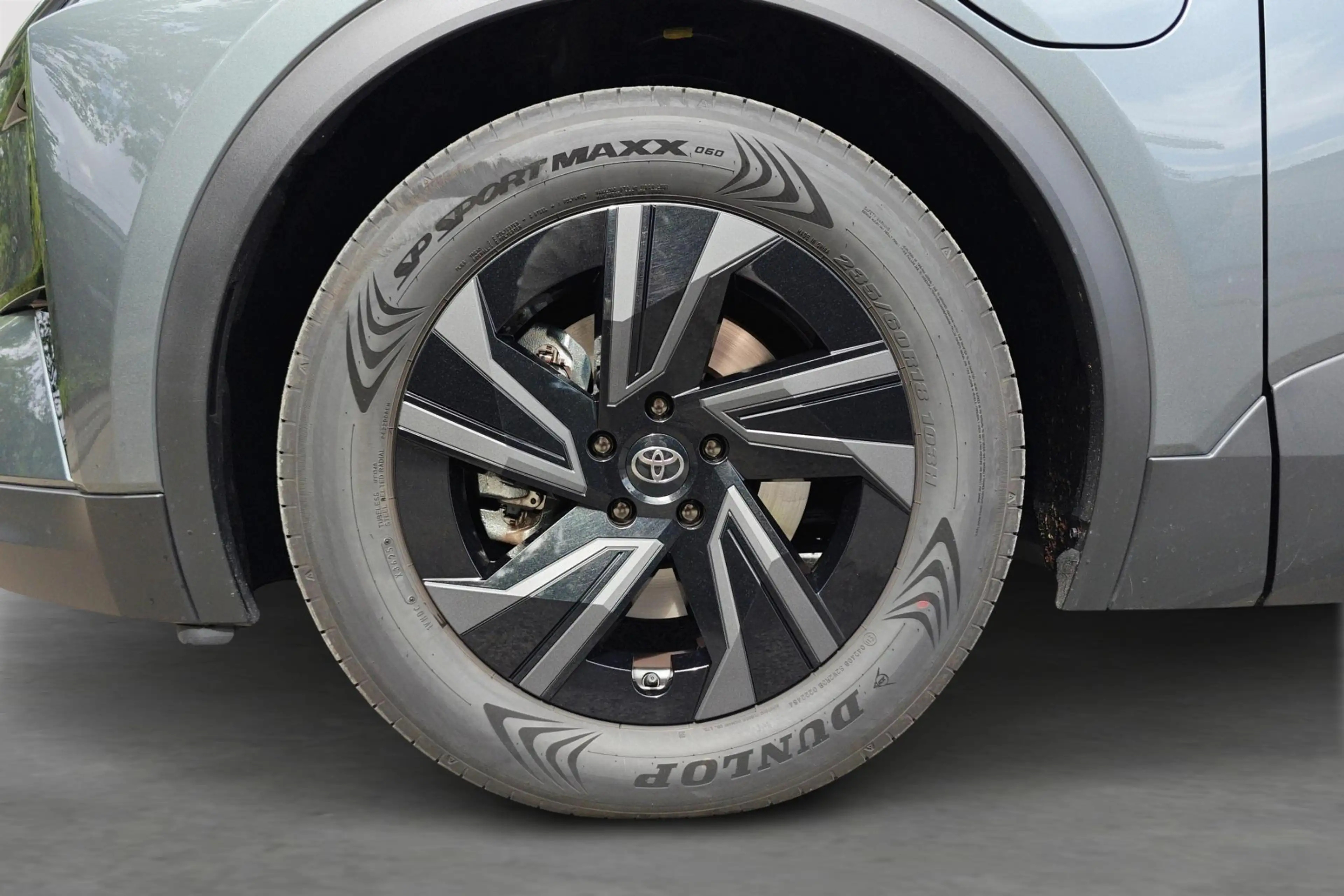 Toyota C-HR+ 77 kWh 2WD Business - DEMO — photo 11