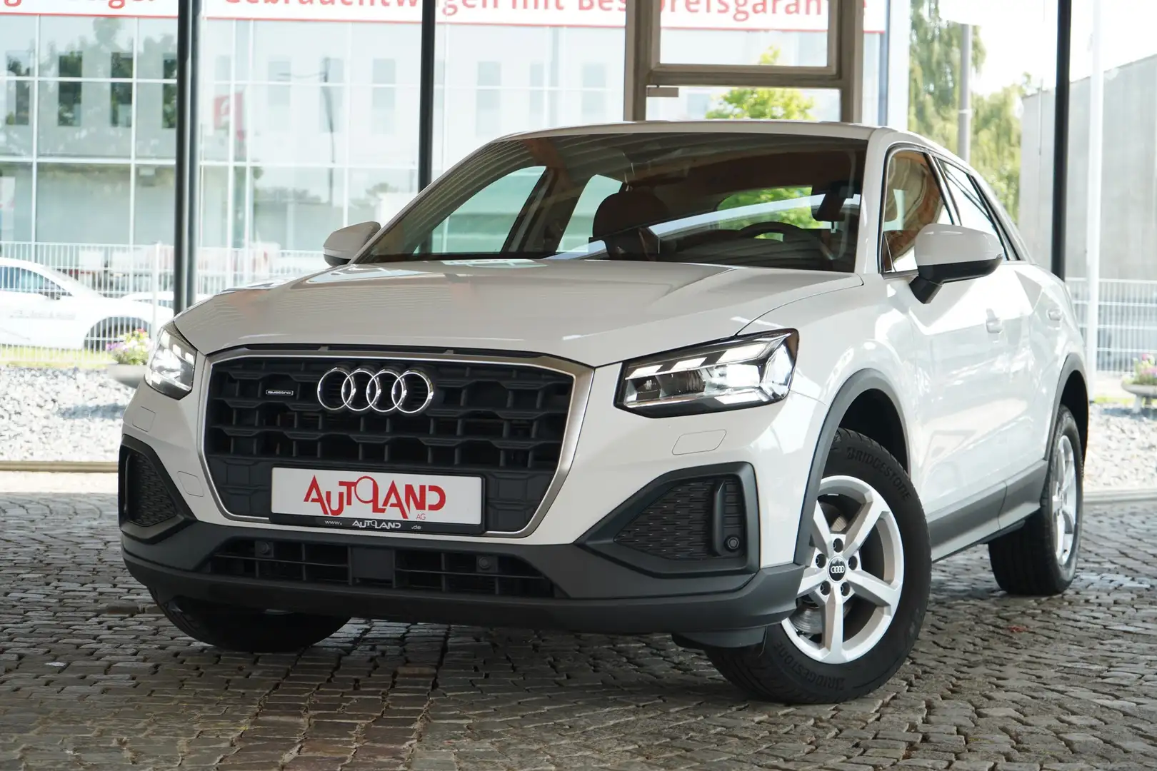 Audi Q2 35 2.0 TDI quattro LED Navi Digitales Cockpit Blanc - 2