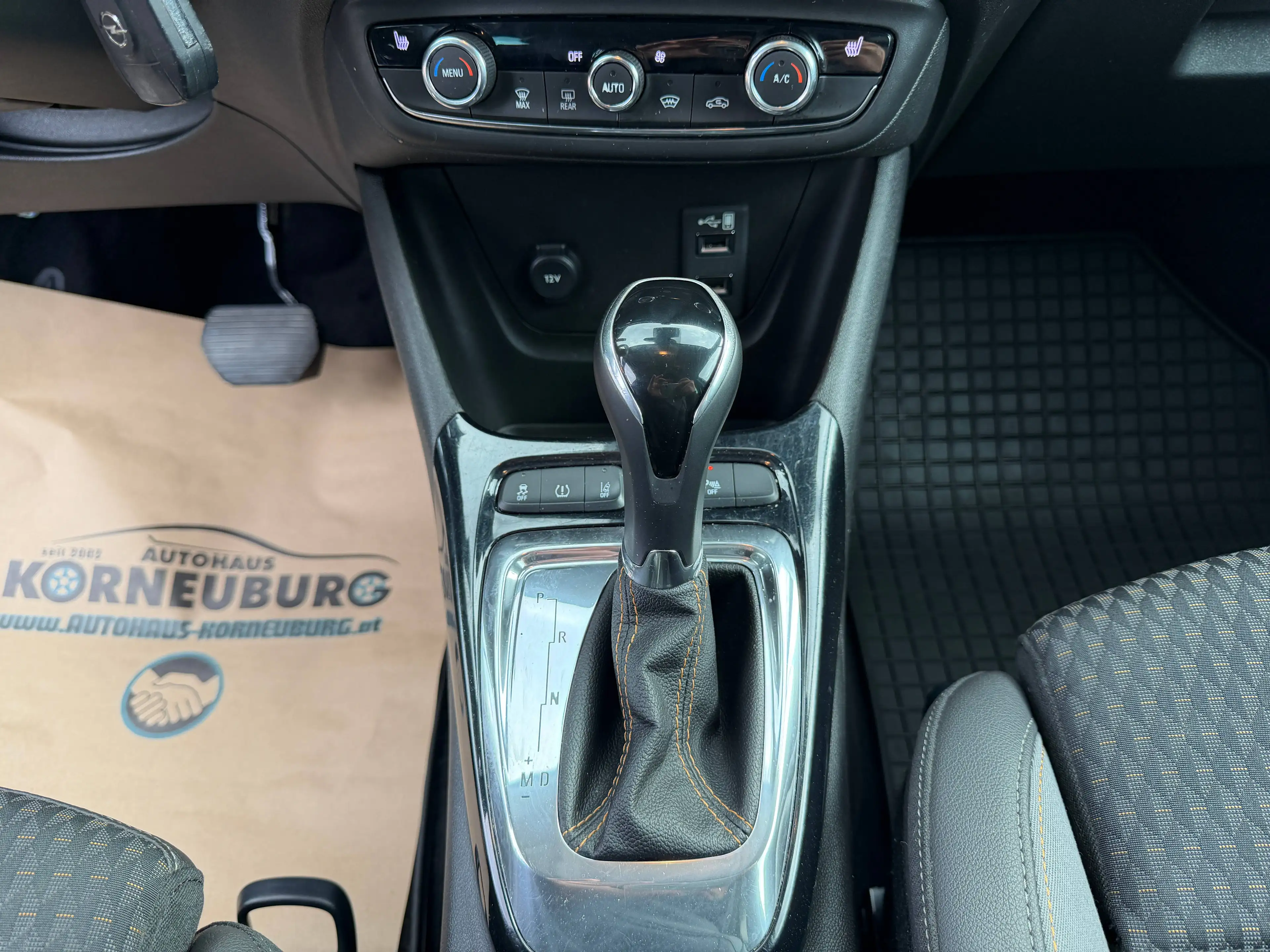 Opel Crossland X Innovation *Rückfahrkamera*NAVI*Tempomat* — photo 15