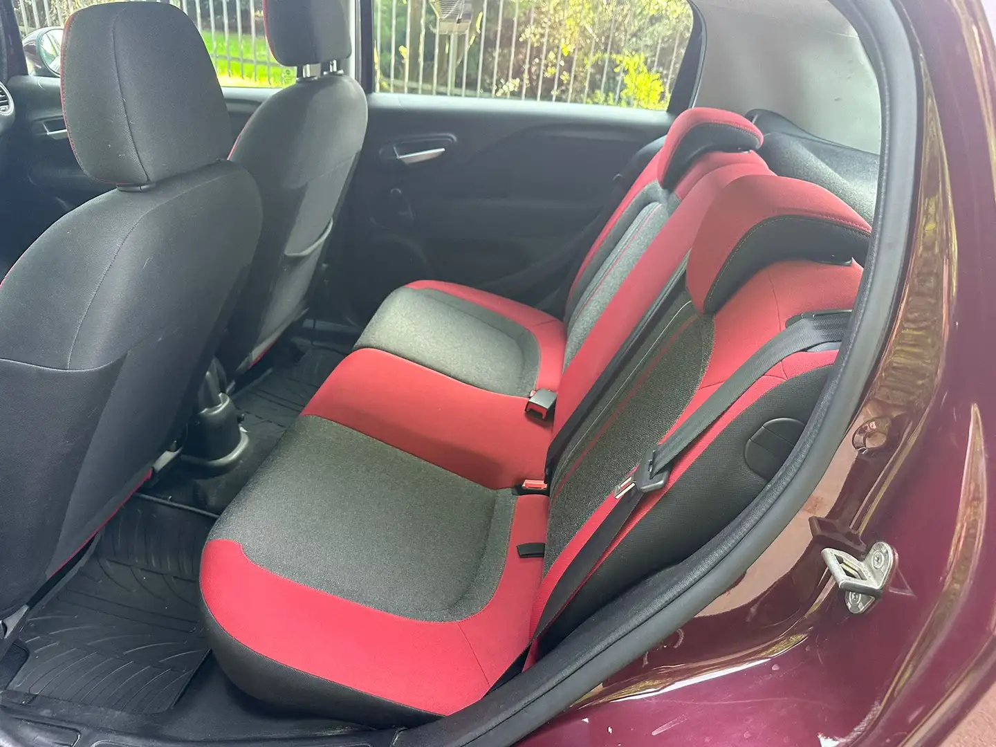 Fiat Punto 5p 1.4 bnz / cambio automatica / cinghia fatta Braun - 2
