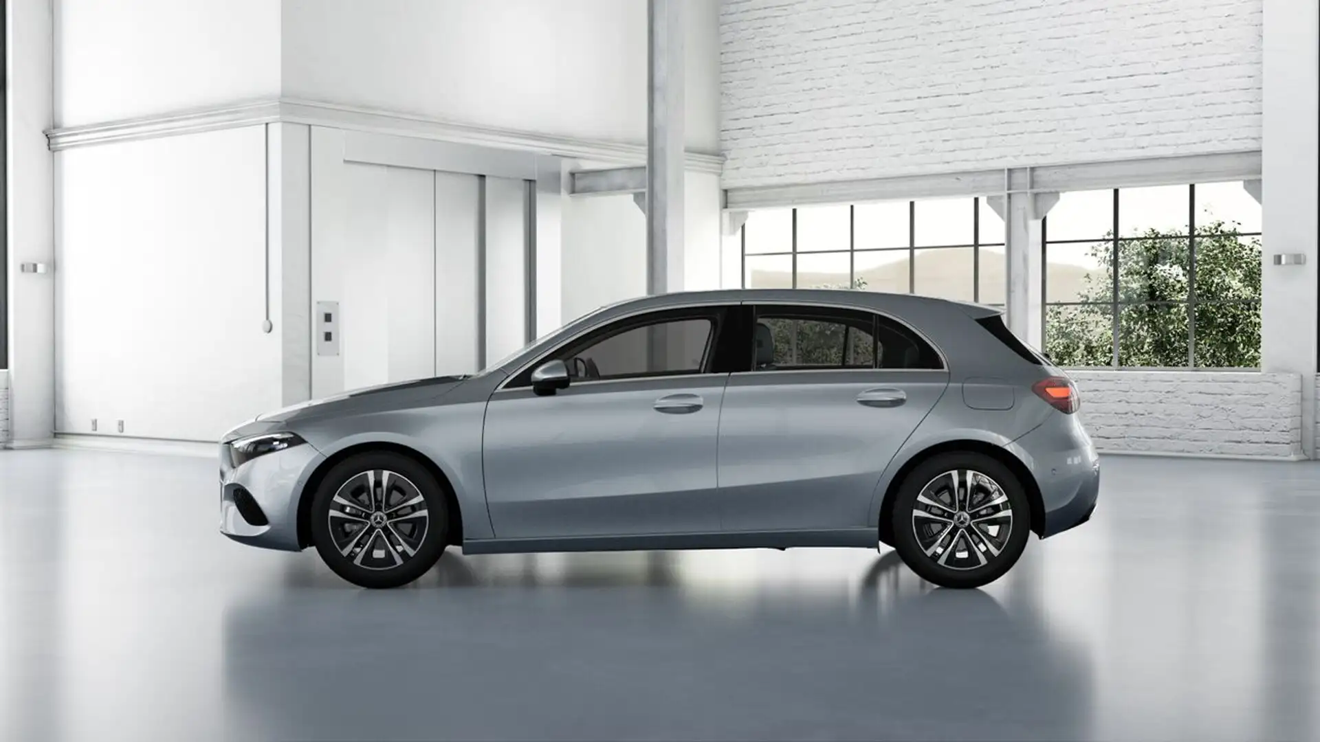 Mercedes-Benz A 180 Plateado - 2