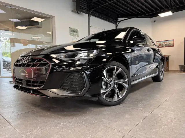 Audi A3 Sportback 35 TFSI * S-LINE *S tronic * NEW !!