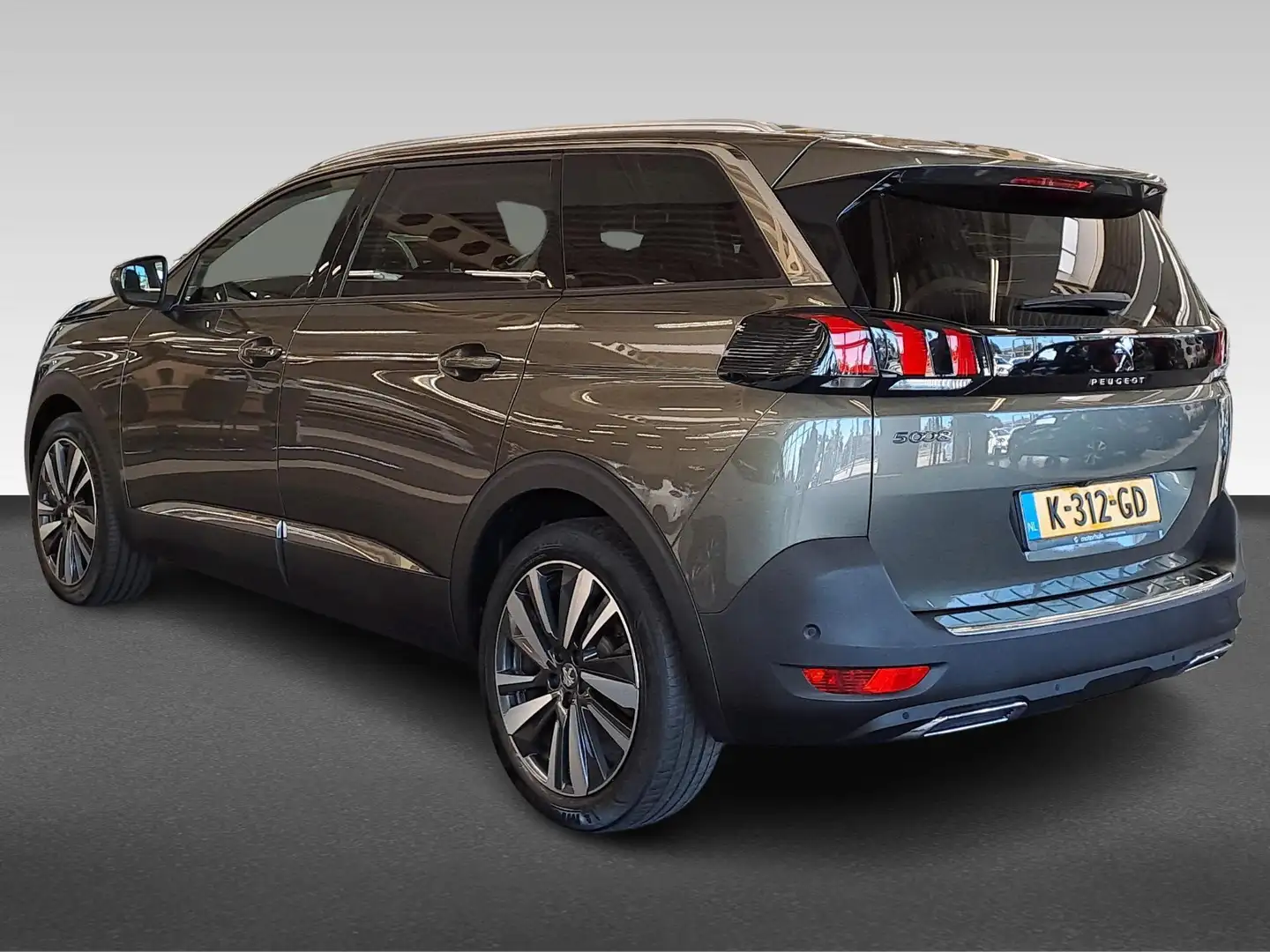 Peugeot 5008 1.2 PureTech 130PK AUTOMAAT BLUE LEASE EXECUTIVE N Grijs - 2