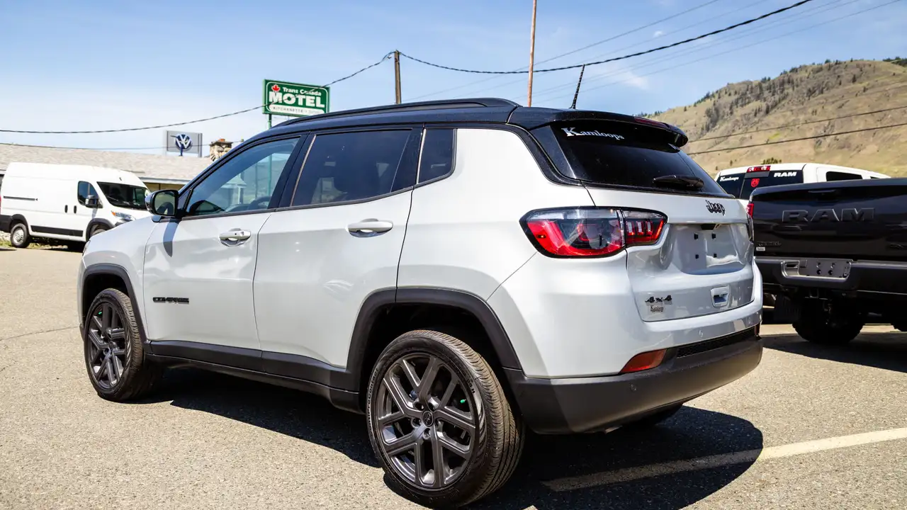 Jeep Compass снимка Jeep Compass