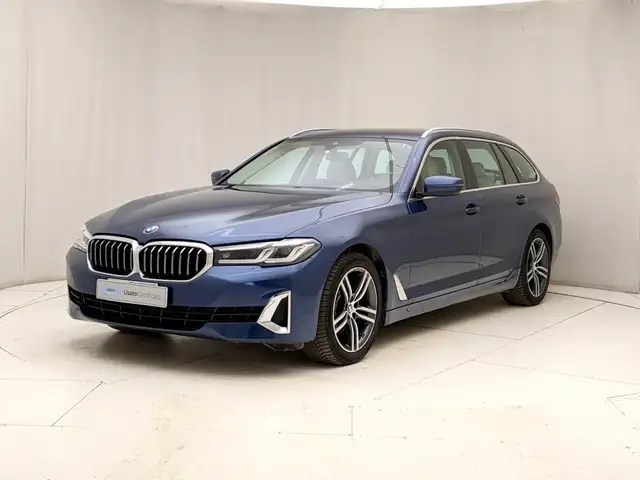 BMW 520 d mhev 48V xdrive Luxury auto