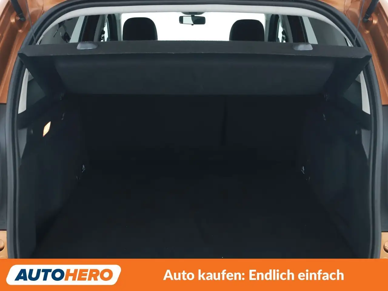 Dacia Duster 1.5 Blue dCi Celebration 4WD, миниатюра 17