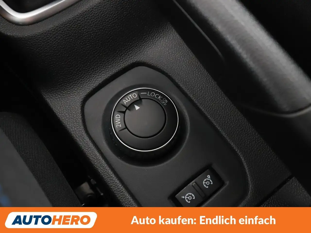 Dacia Duster 1.5 Blue dCi Celebration 4WD, миниатюра 25