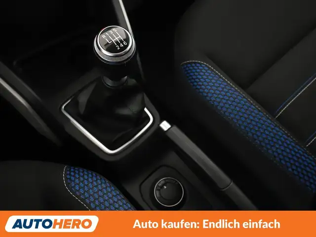 Dacia Duster view 24