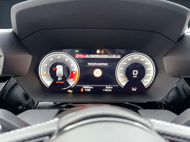 Audi S3 view 10