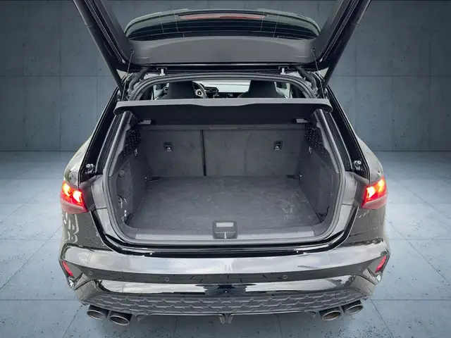 Audi S3 view 13