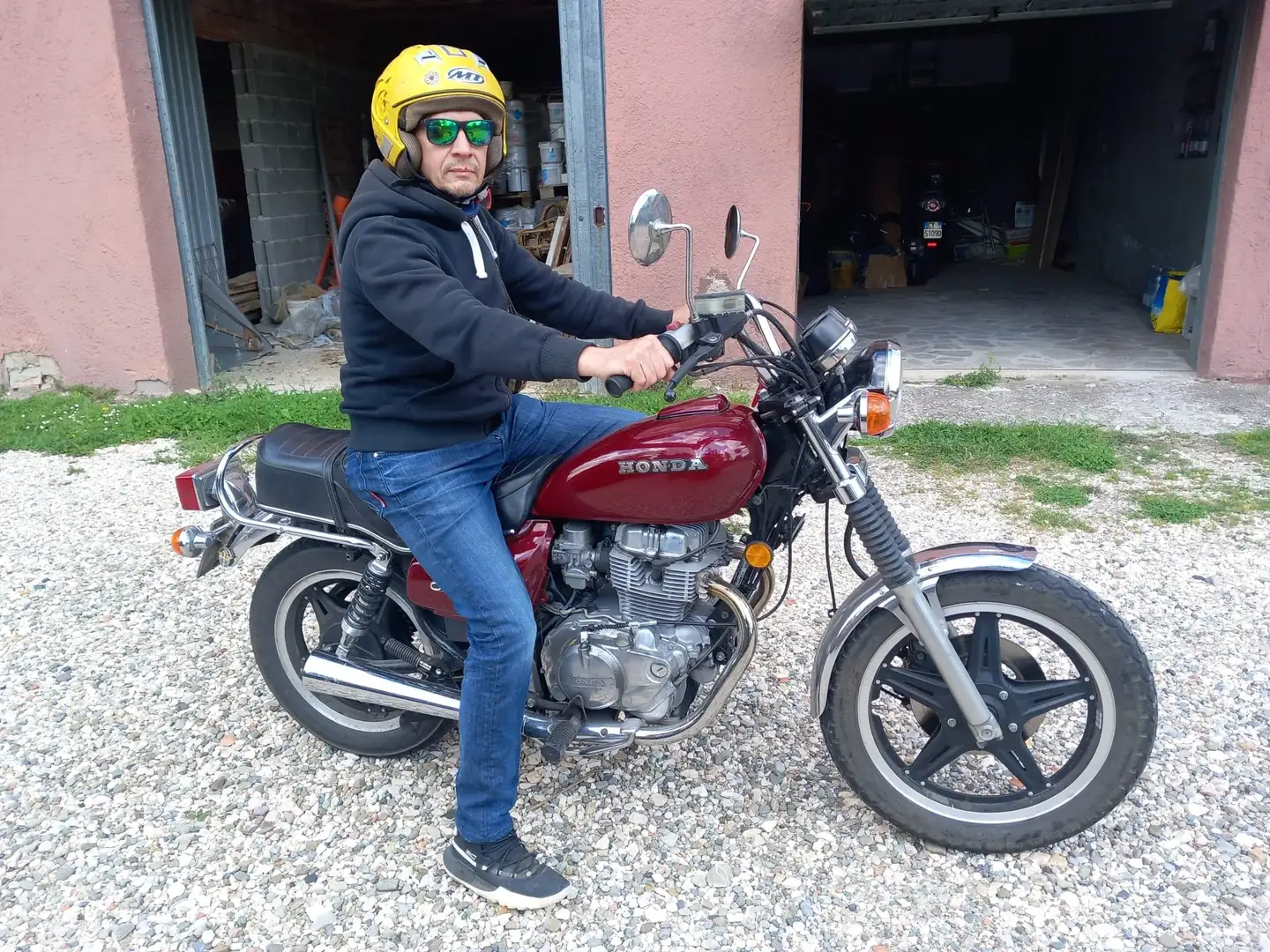 Honda CM 400 Piros - 2