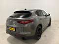 Alfa Romeo Stelvio 2.0 T AWD First Edition Pano 280pk Grijs - thumbnail 2