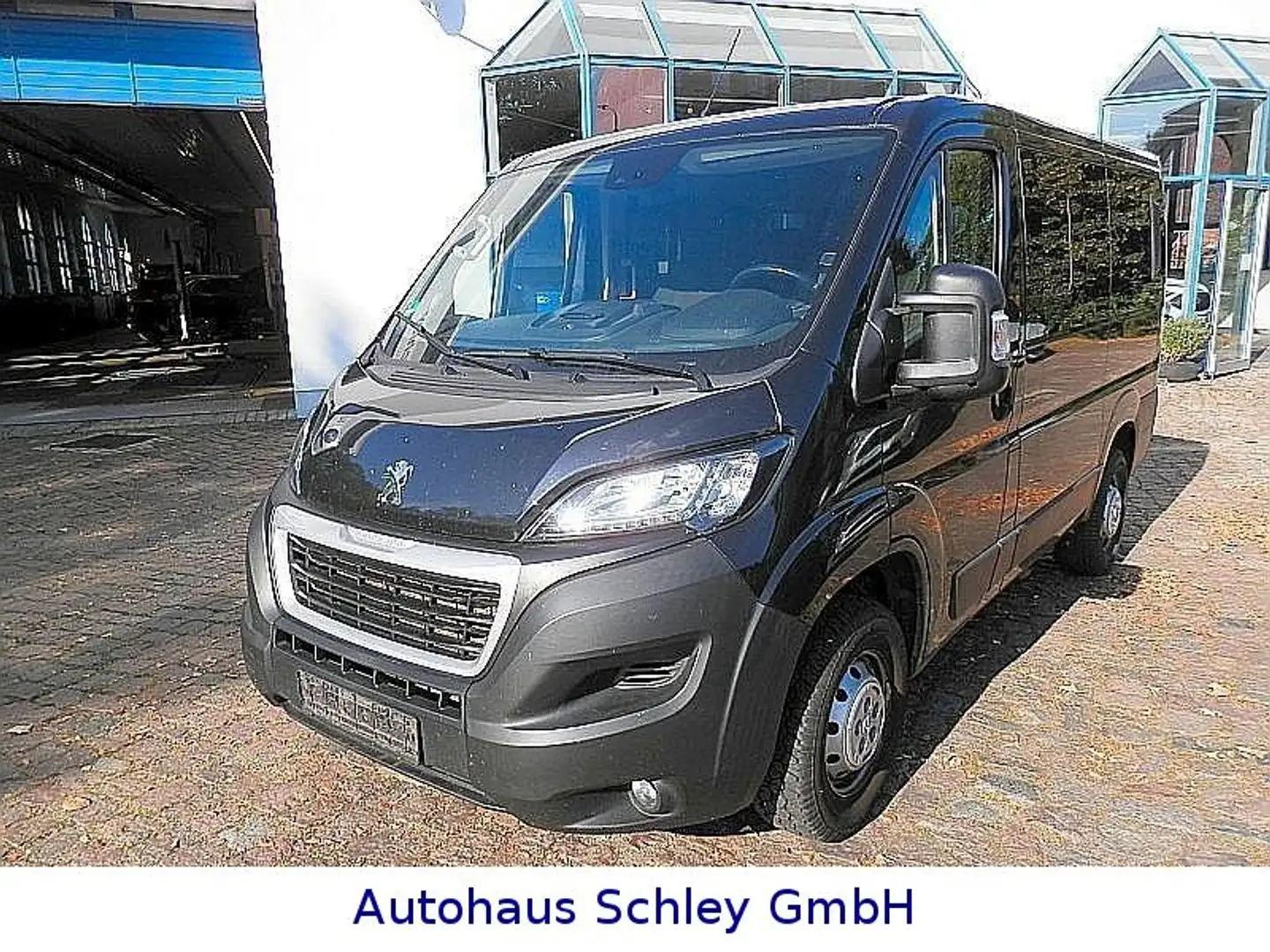 Peugeot Boxer Kombi L1H1 Active*Standh*Klima*Navi*AHK*Ka Schwarz - 1