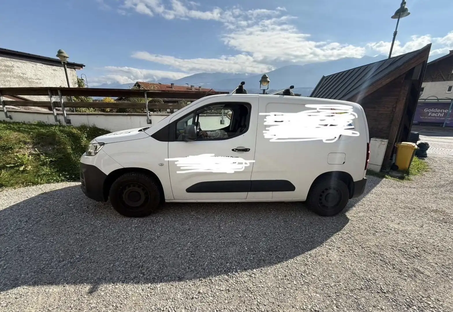 Citroen Berlingo blue hd - 1