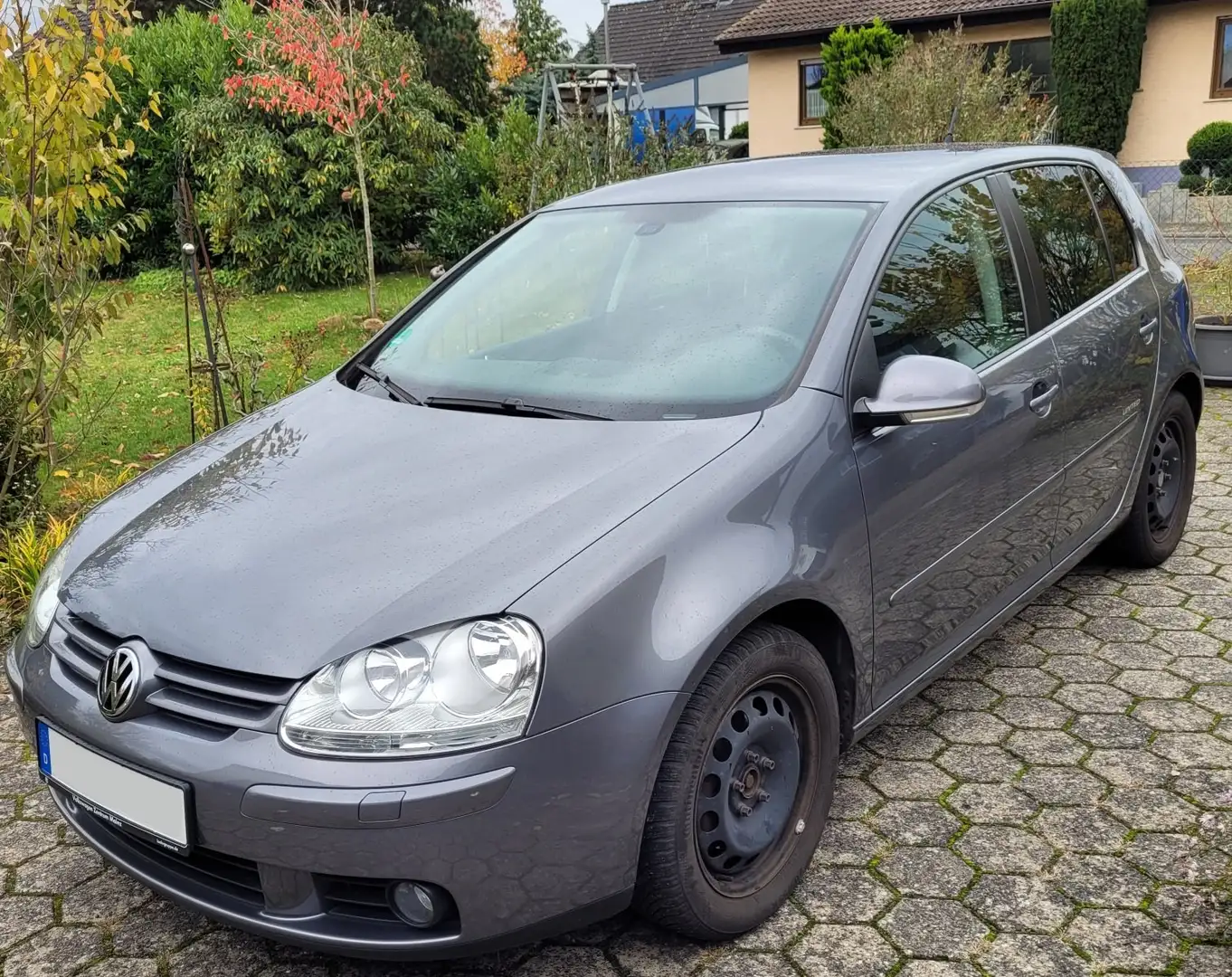 Volkswagen Golf V 1.4 TSI 103 kW Lim. United Motorproblem Šedá - 1