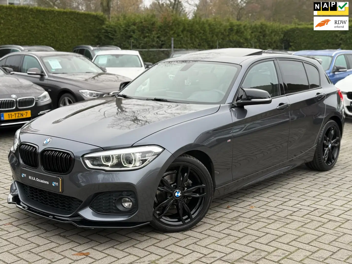 BMW 118 1-serie 118i Centennial High Executive M Sport Lci Gris - 1