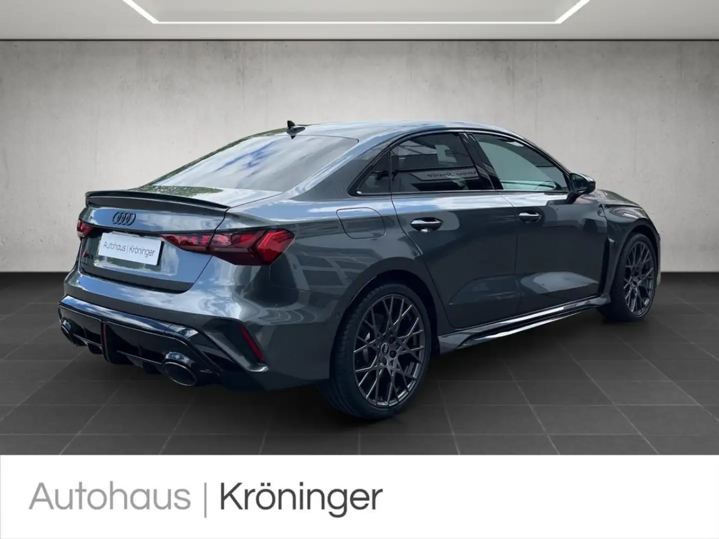 Audi RS3 RS 3 Limousine 2.5 TFSI quattro HUD Massage Grau - 2