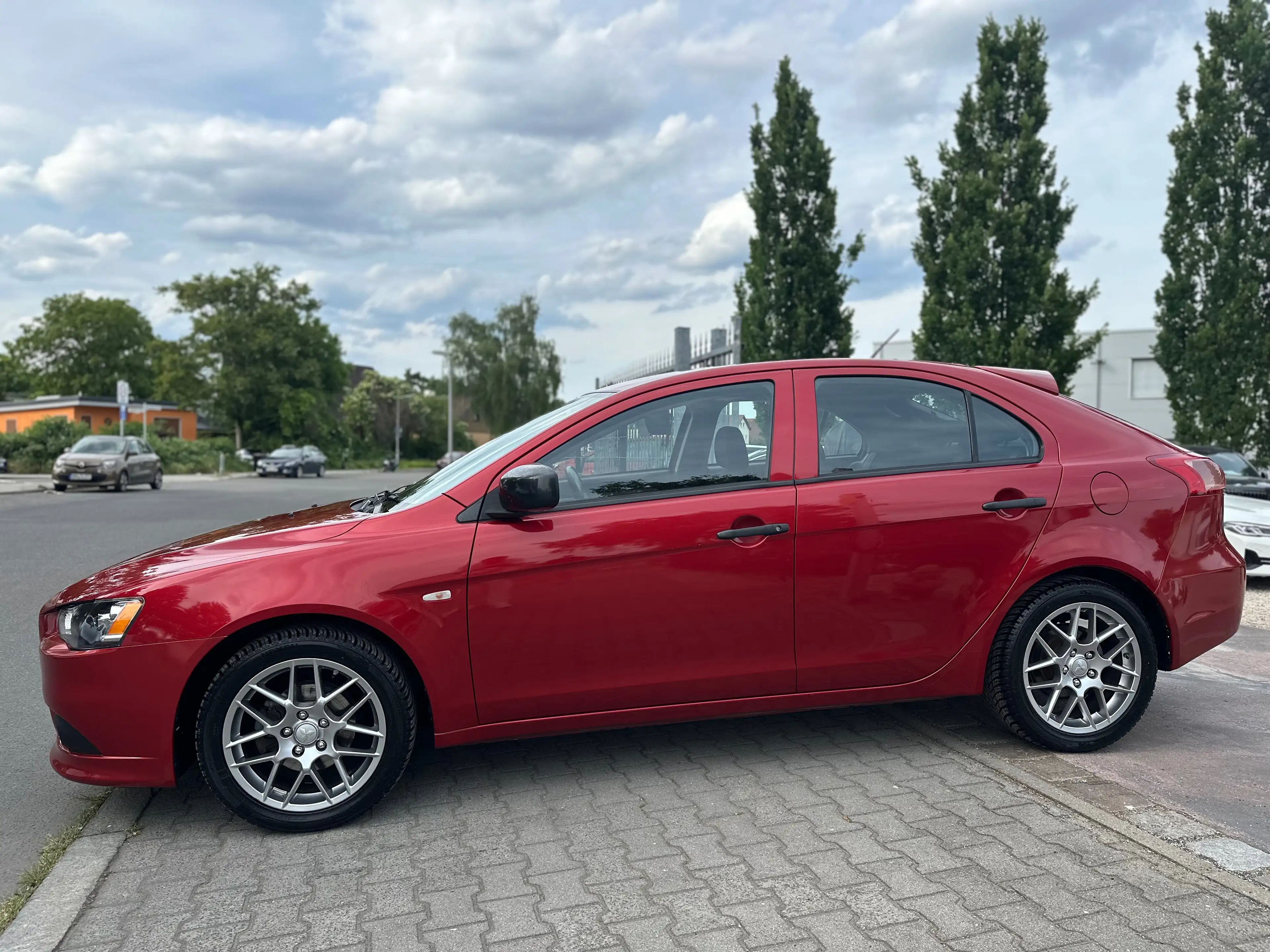 Mitsubishi Lancer 53.TKM,1.BESITZ,KLIMA,ALLWETTERREIFEN,ESP,4xEL.FH! — photo 8