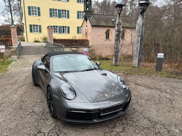 Porsche 992 Carrera 4 S Cabrio KLAPPE TOP APPROVED