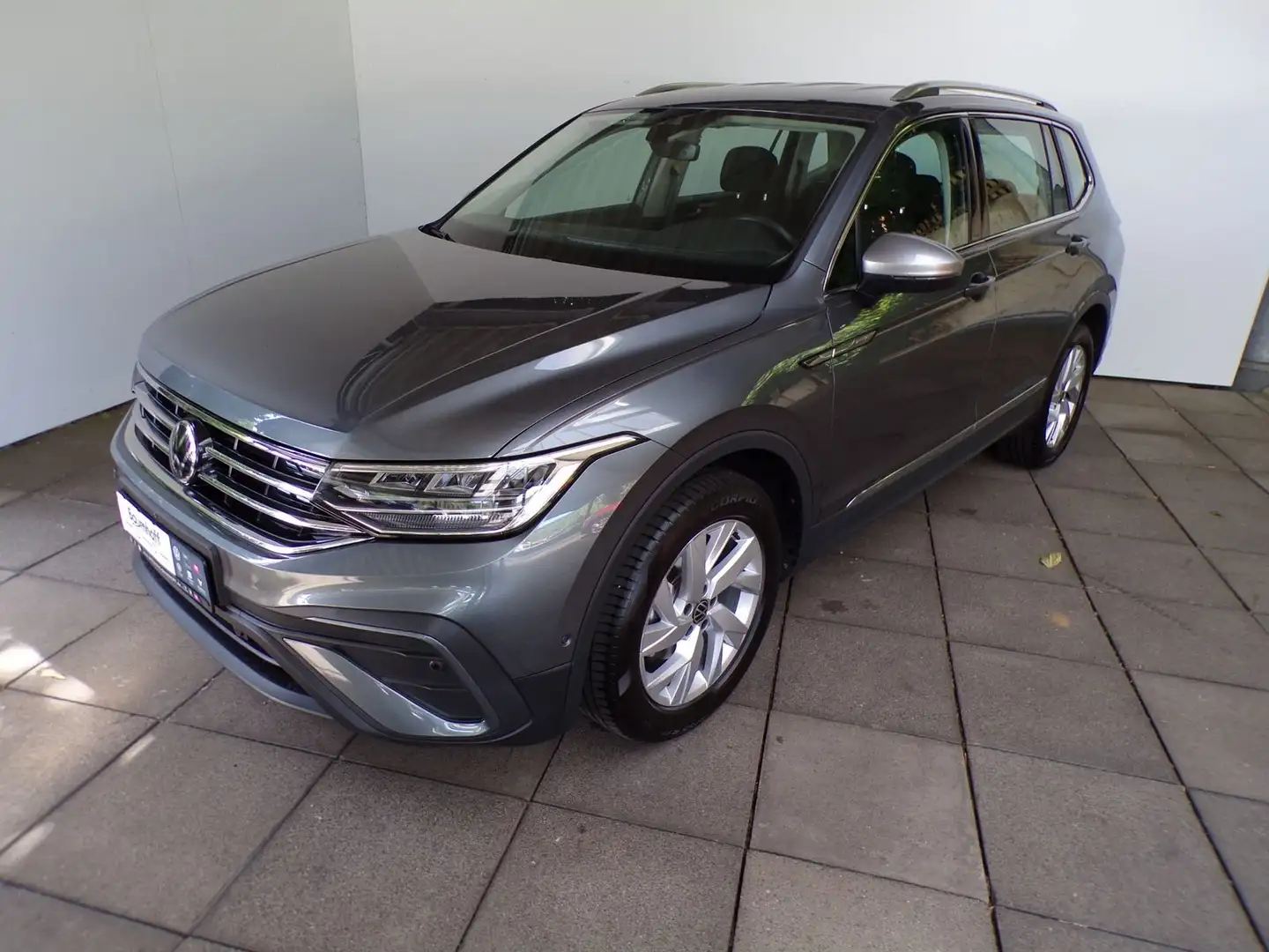 Volkswagen Tiguan Allspace TIGUAN ALLSPACE 1.5 TSI AHK+LED'S+NUR 10.175 KM Grau - 2
