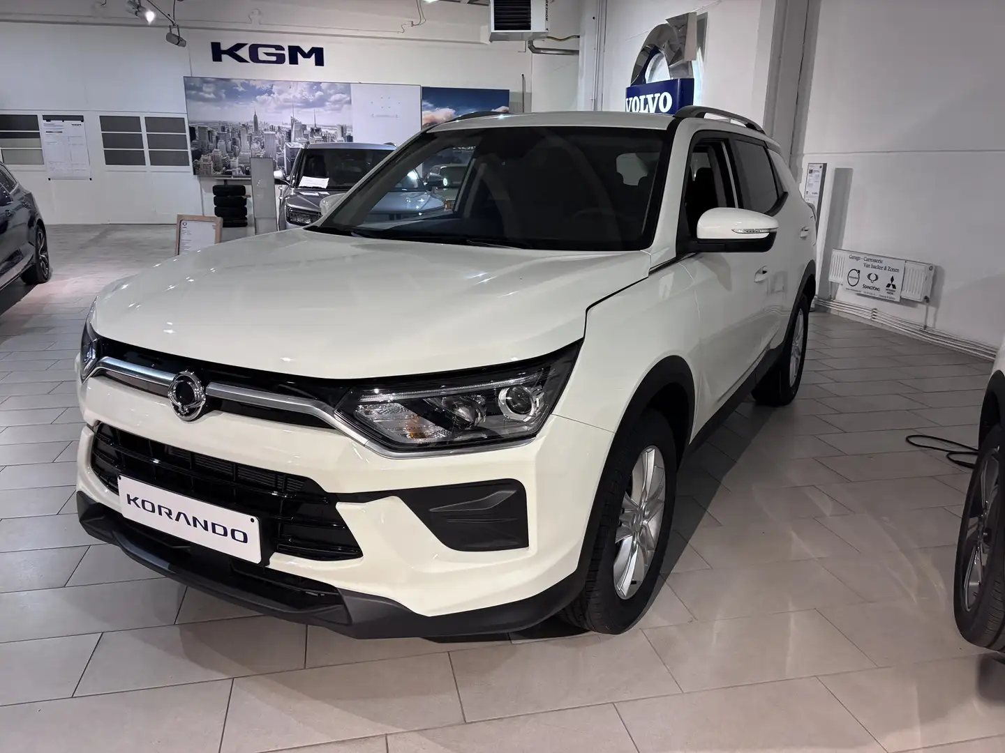 KGM Korando 1.5 Bronze - Automaat - €9200 VOORDEEL - 1