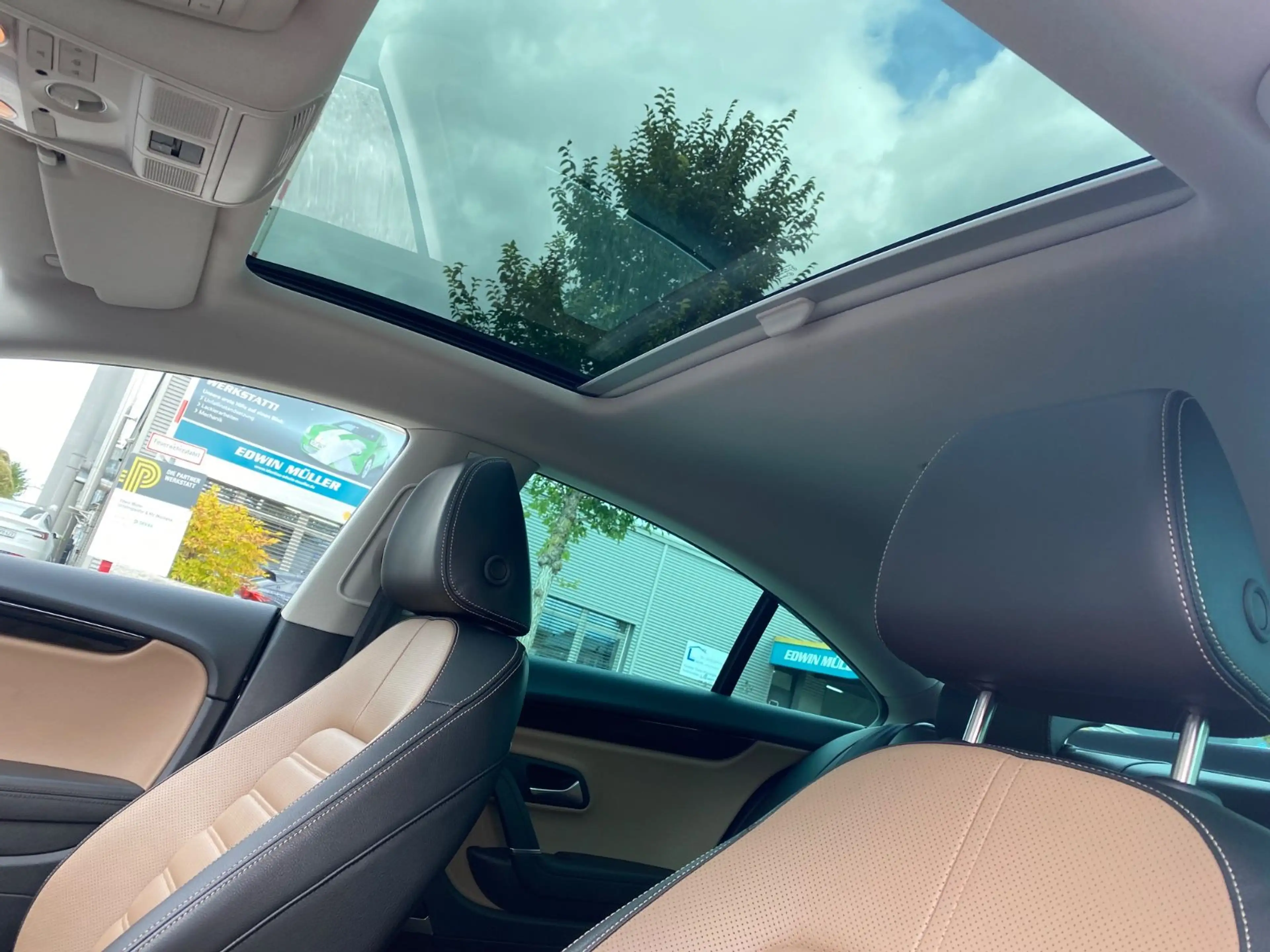 Volkswagen CC 3.6 V6 DSG 4MOTION — photo 11