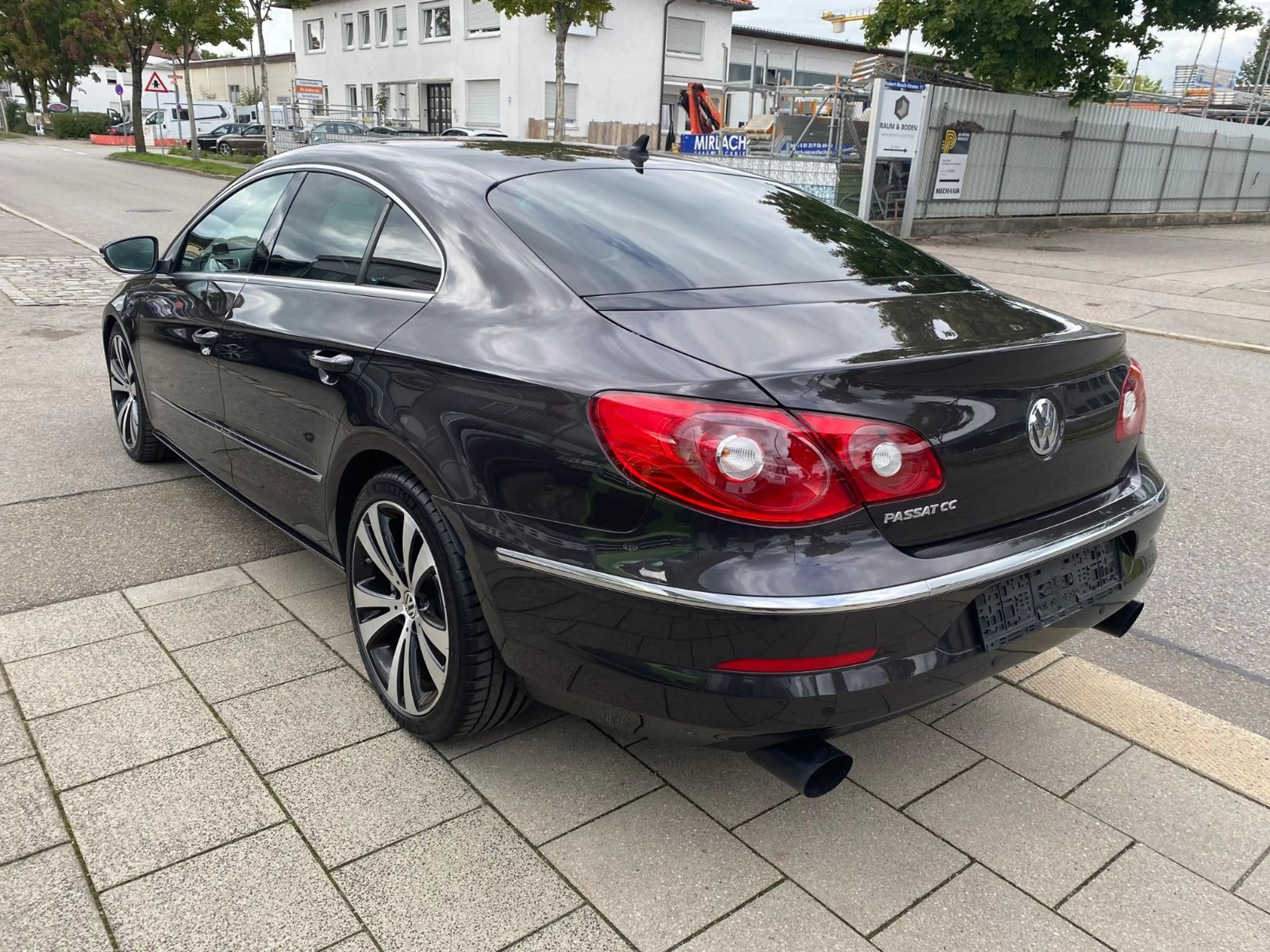 Volkswagen CC 3.6 V6 DSG 4MOTION — photo 2