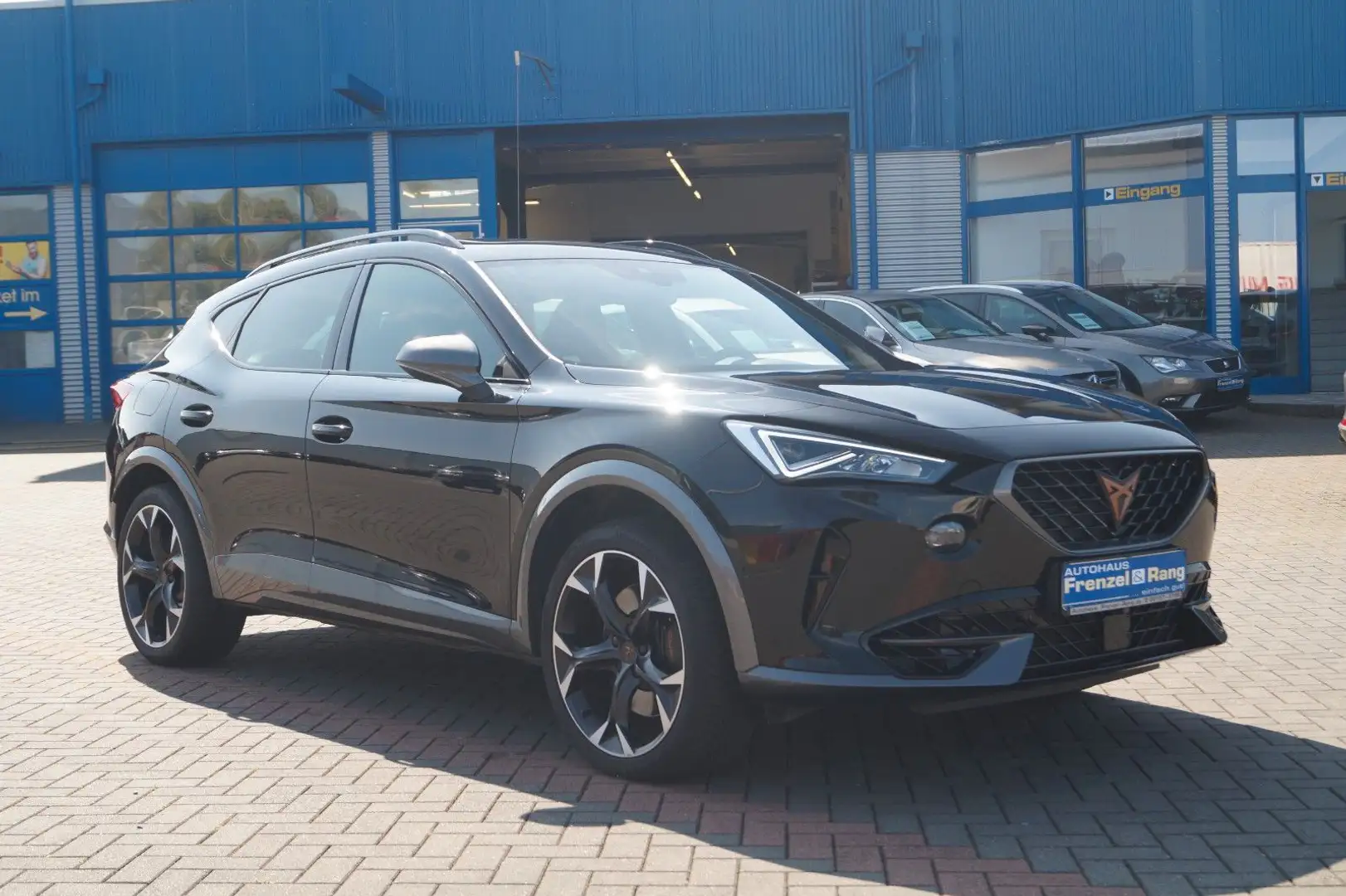 CUPRA Formentor VZ 4D *AHK*Pano*Kamera*ACC*Side*Lane* Schwarz - 1