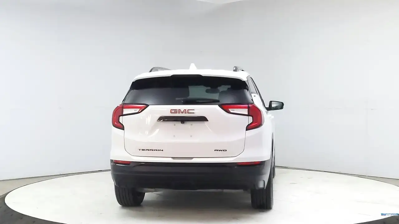 GMC Terrain снимка GMC Terrain