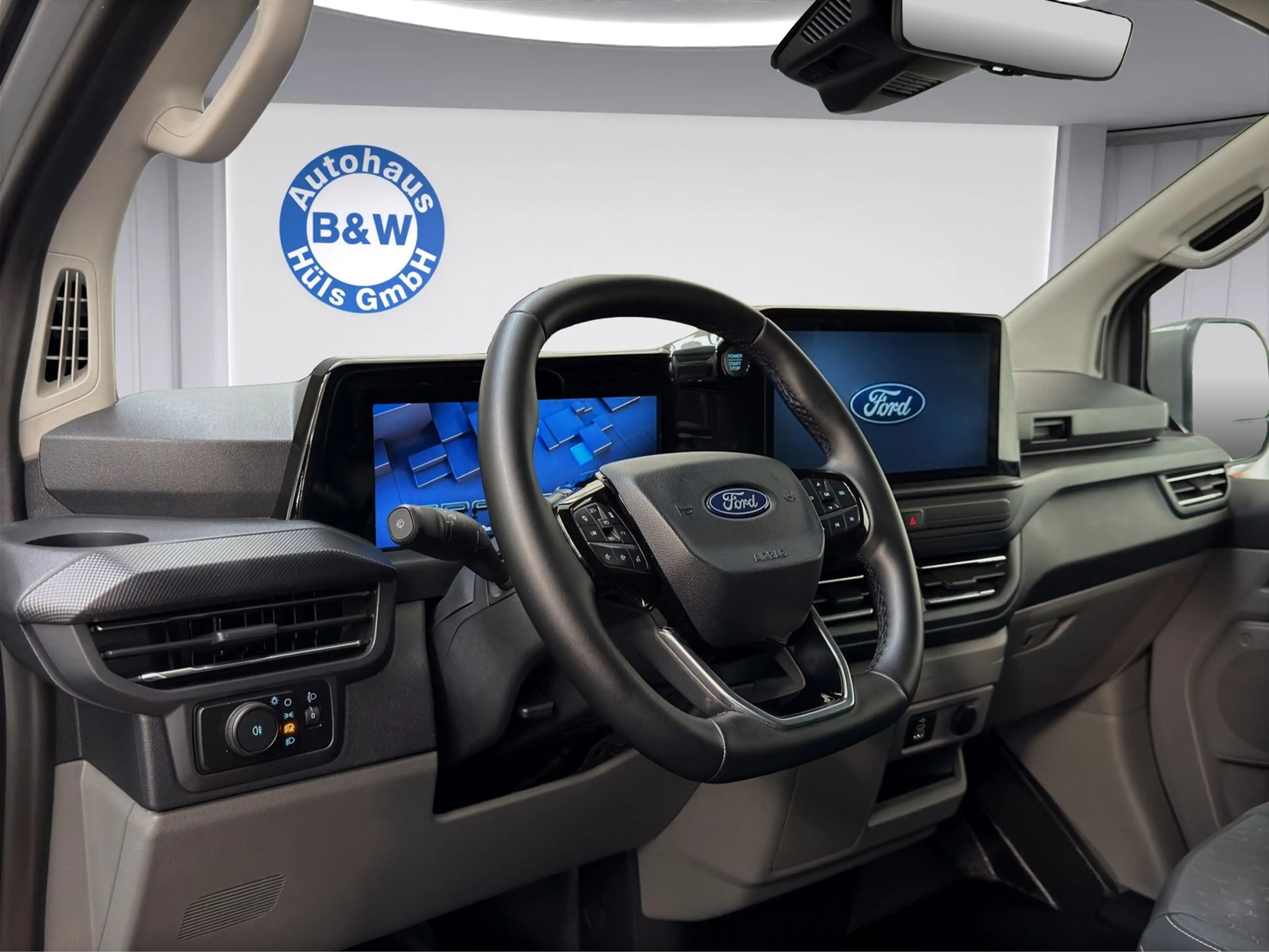 Ford Transit Custom 320 L2 Limited FWD*1.Ha*NAVI*SHZ* — photo 9