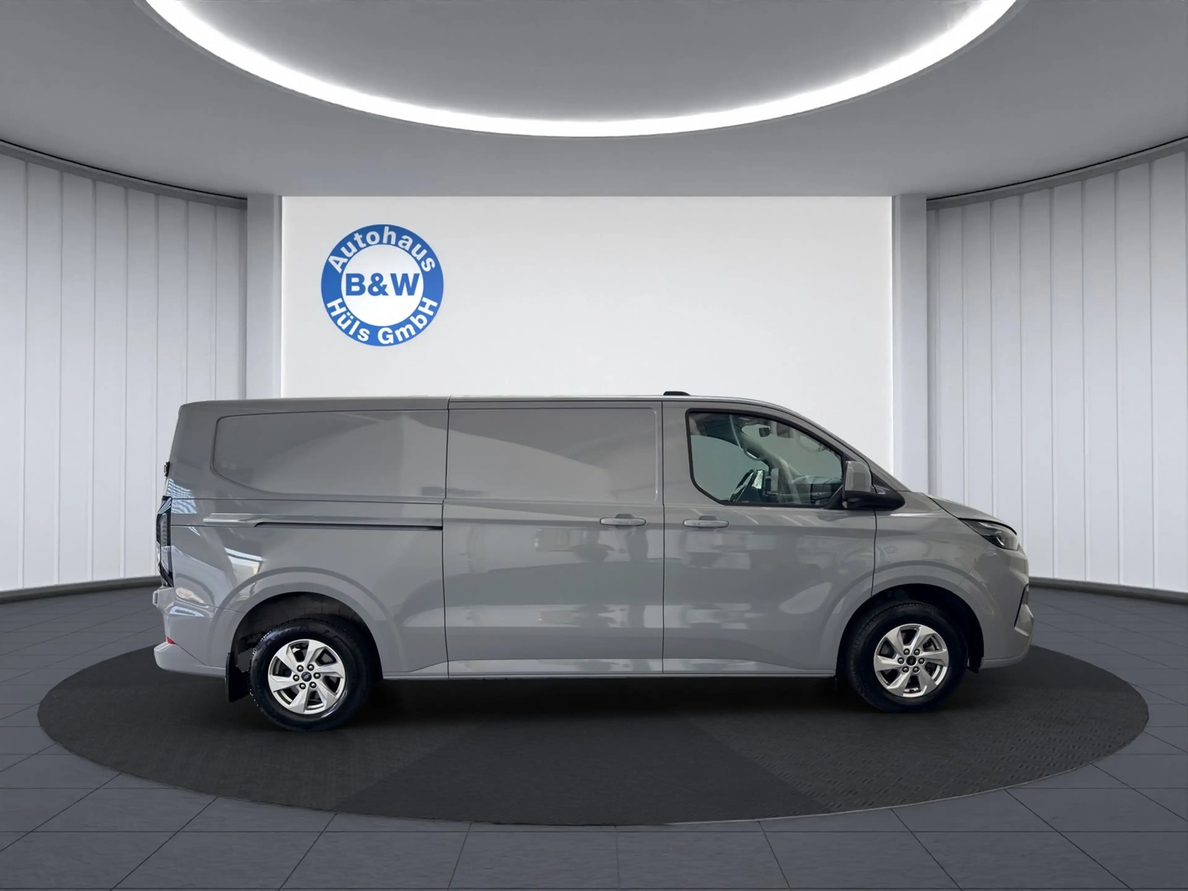 Ford Transit Custom 320 L2 Limited FWD*1.Ha*NAVI*SHZ* — photo 5