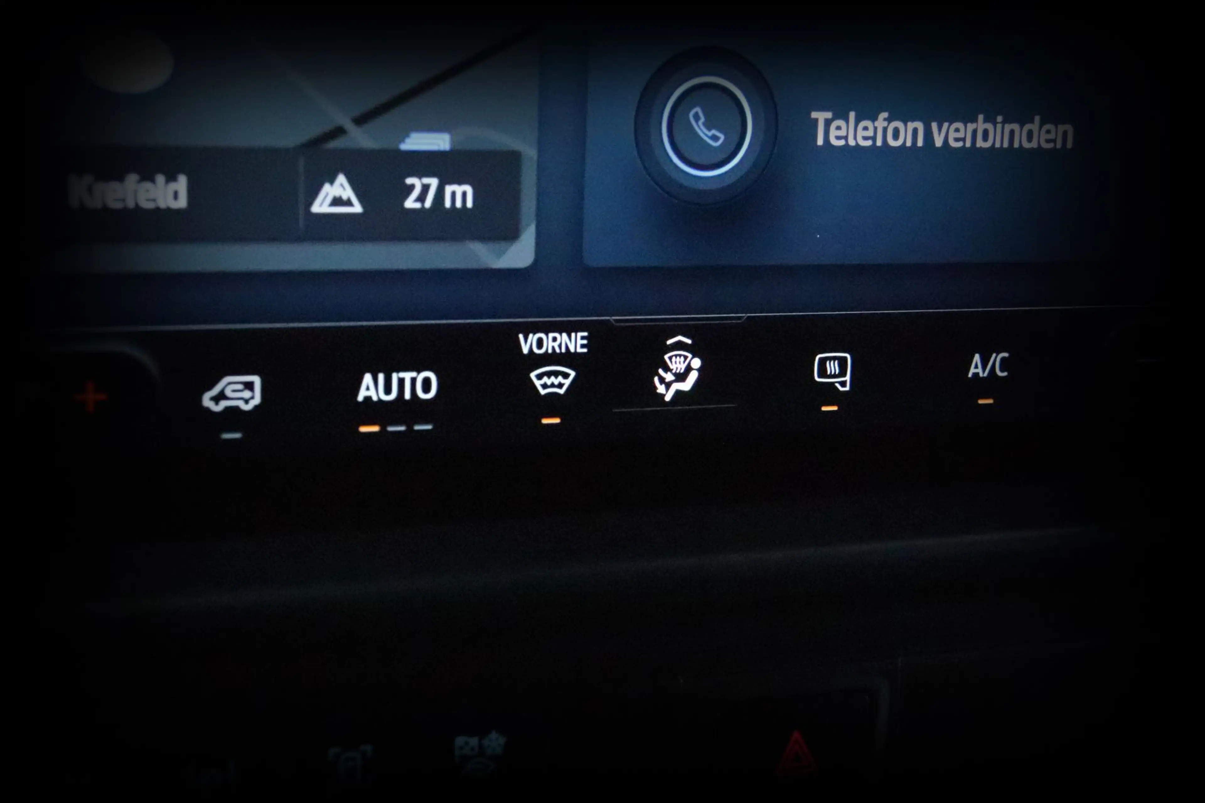 Ford Transit Custom 320 L2 Limited FWD*1.Ha*NAVI*SHZ* — photo 13