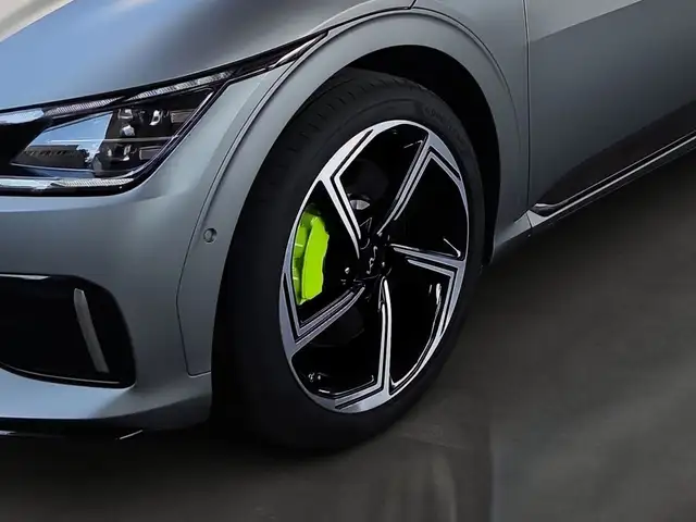 Kia Ev6 view 11