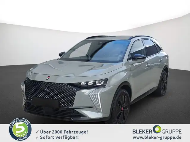 DS Automobiles DS 7 view 2