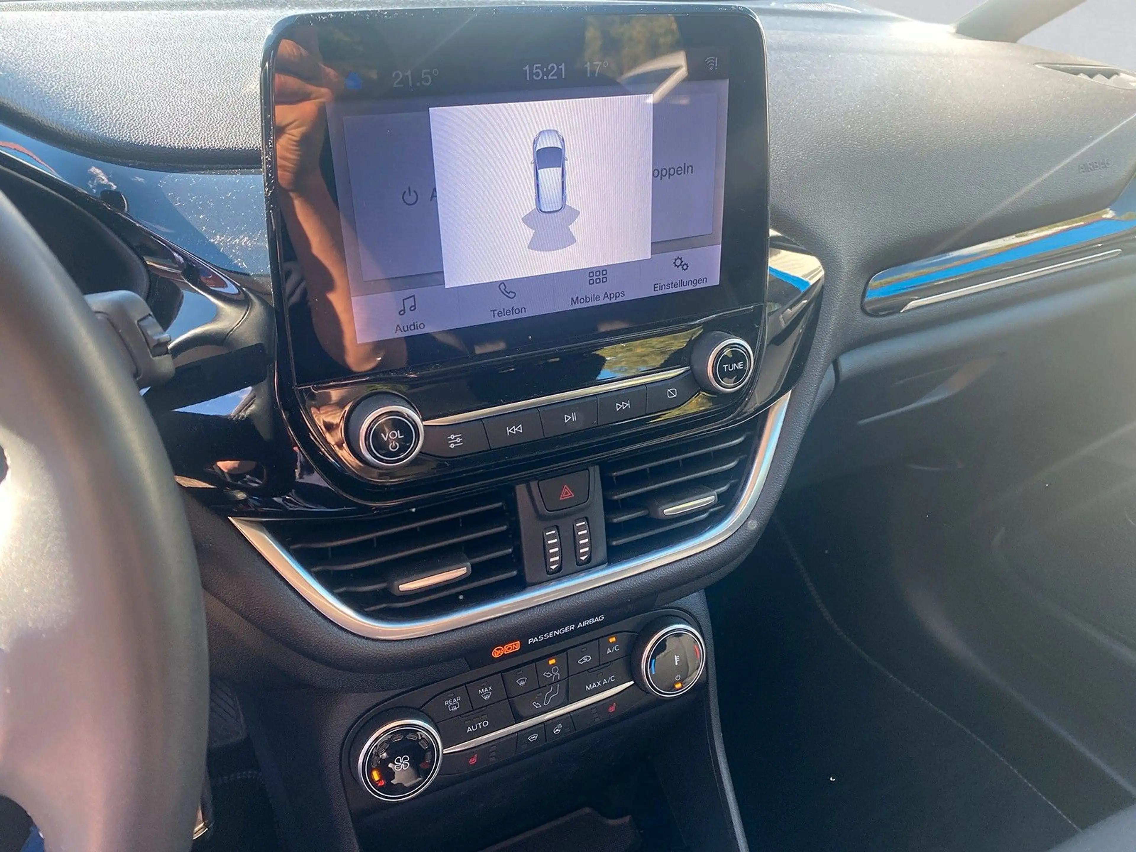 Ford Fiesta Titanium — photo 12