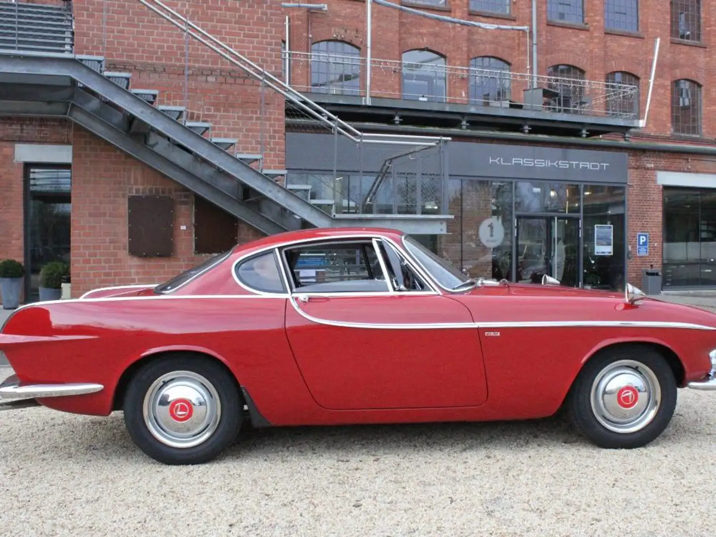 Volvo P1800 Rot - 2