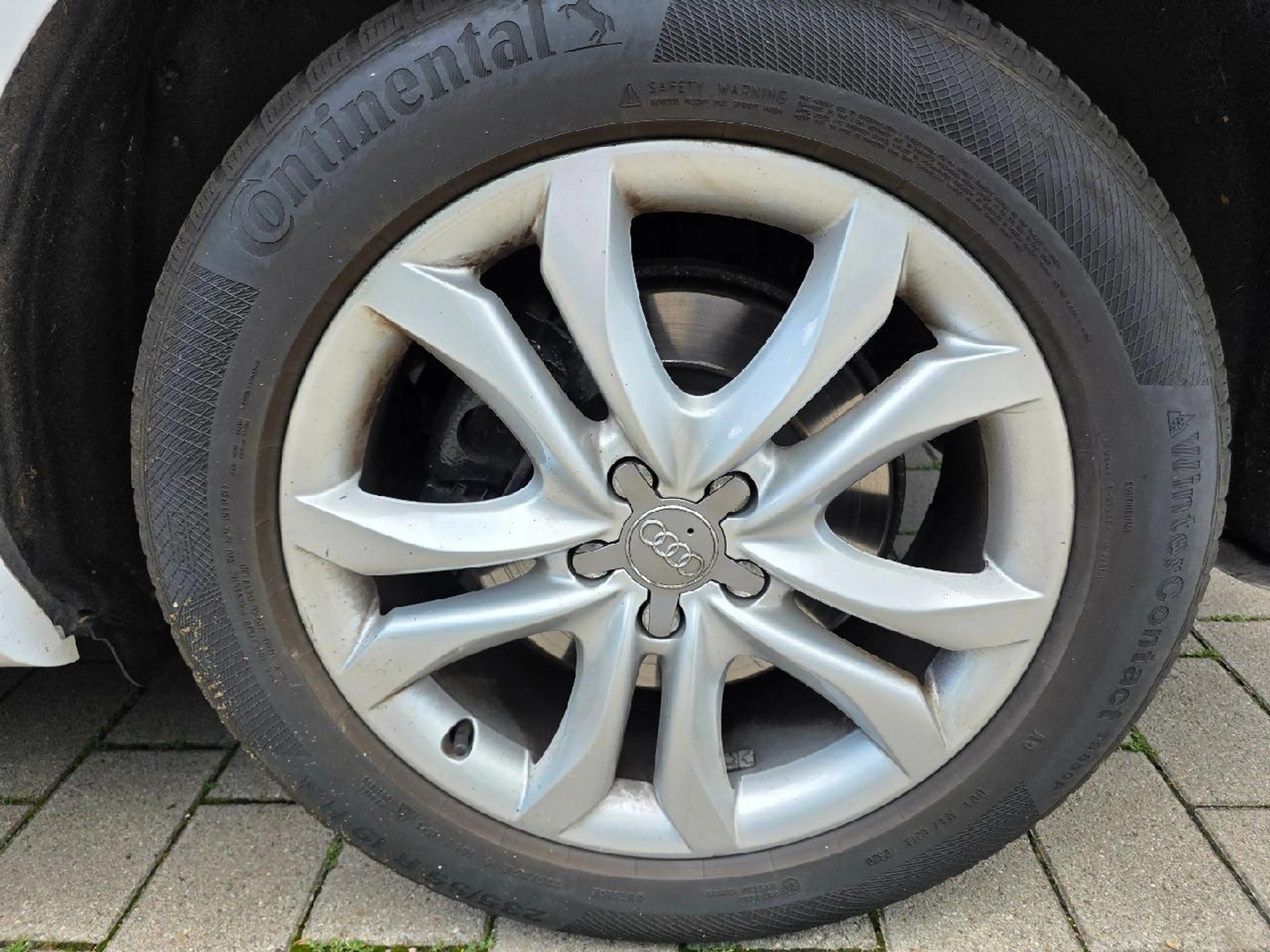 Audi SQ5 3.0TDI quattro Xenon Leder Navi PDC 8fach Alu... — photo 7