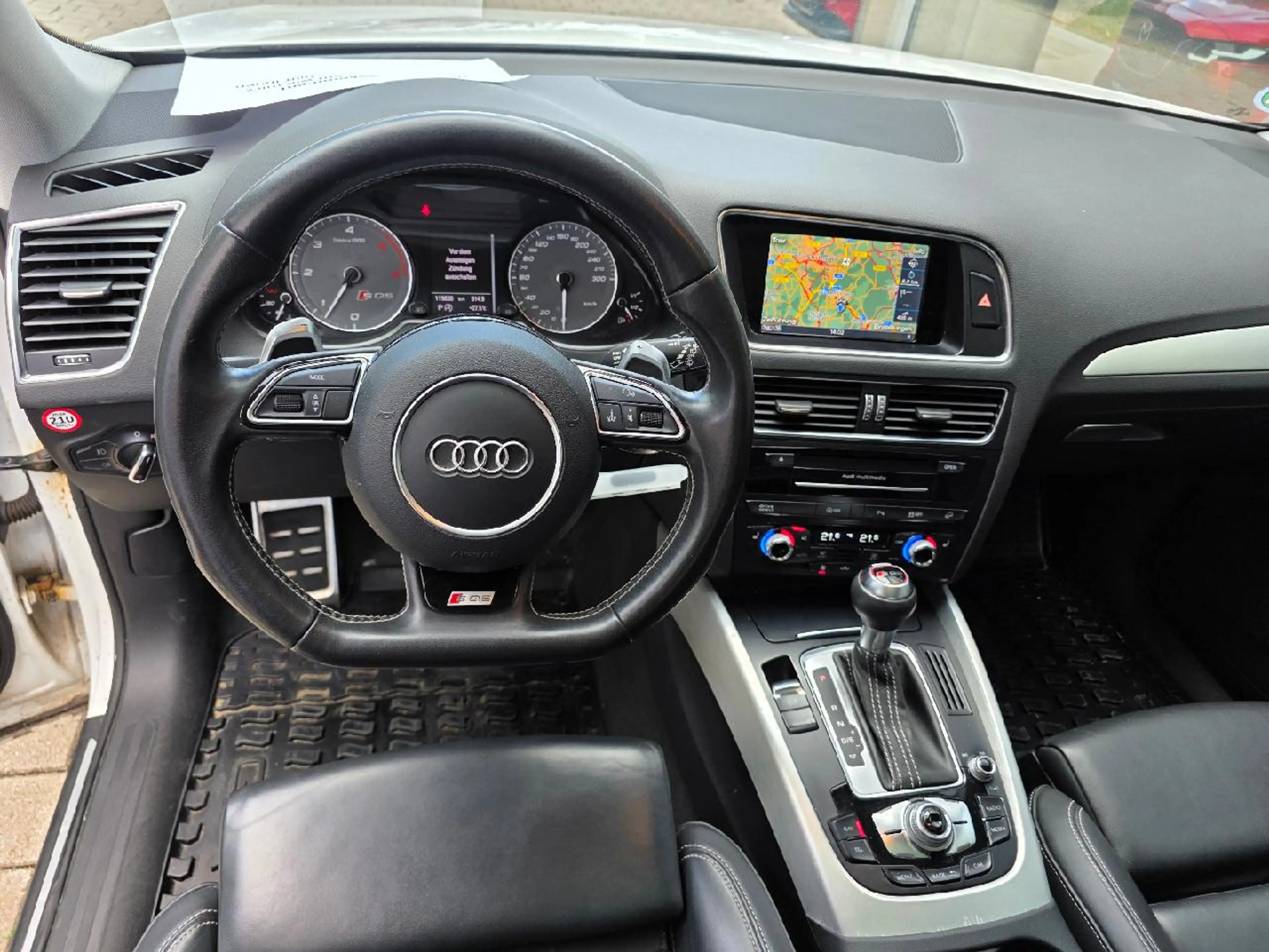 Audi SQ5 3.0TDI quattro Xenon Leder Navi PDC 8fach Alu... — photo 11