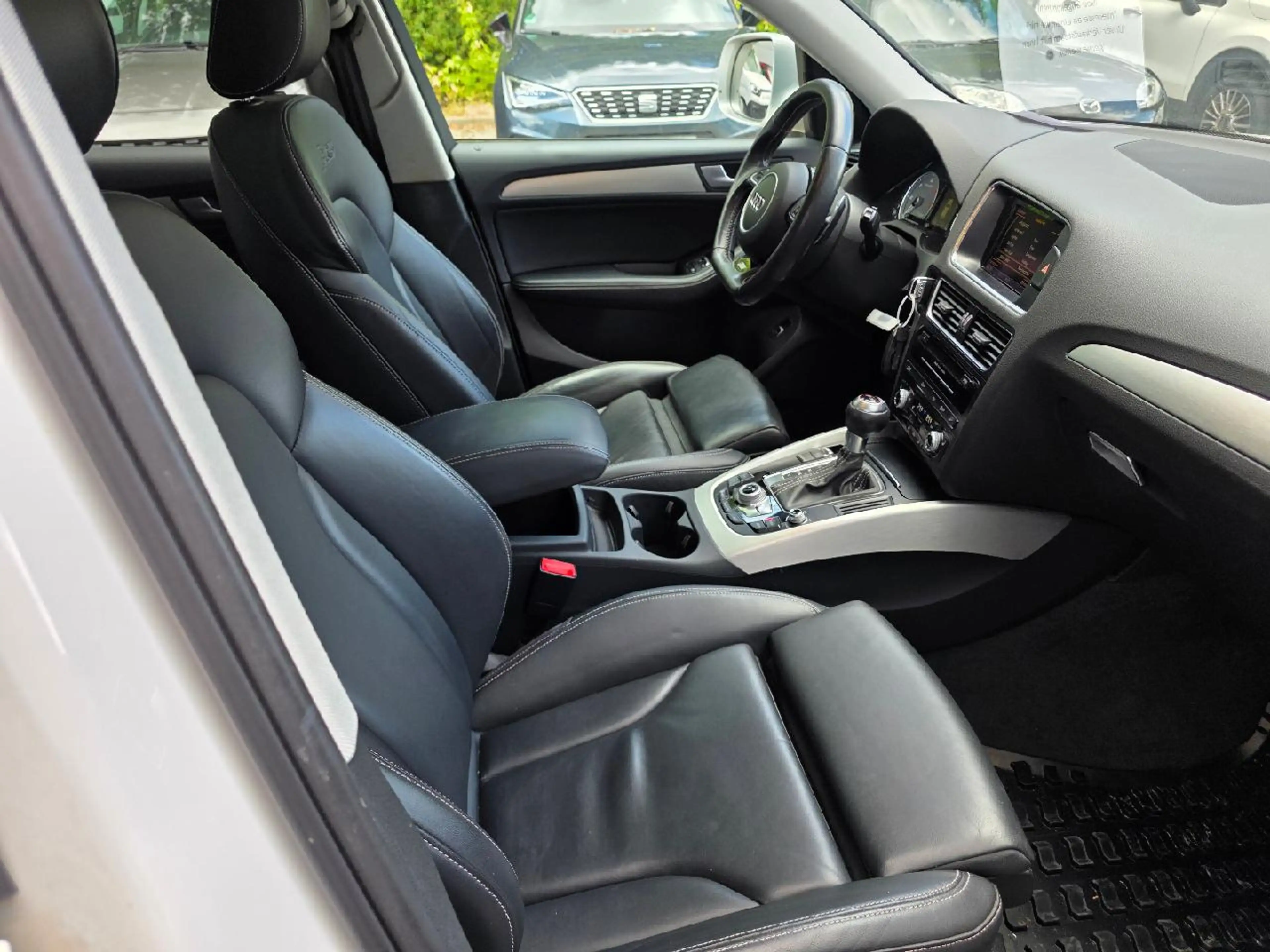 Audi SQ5 3.0TDI quattro Xenon Leder Navi PDC 8fach Alu... — photo 12