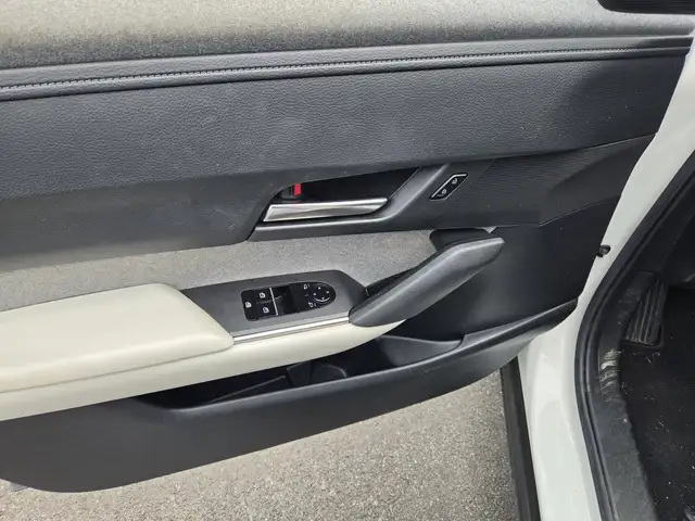 Mazda MX-30 2022 — photo 7