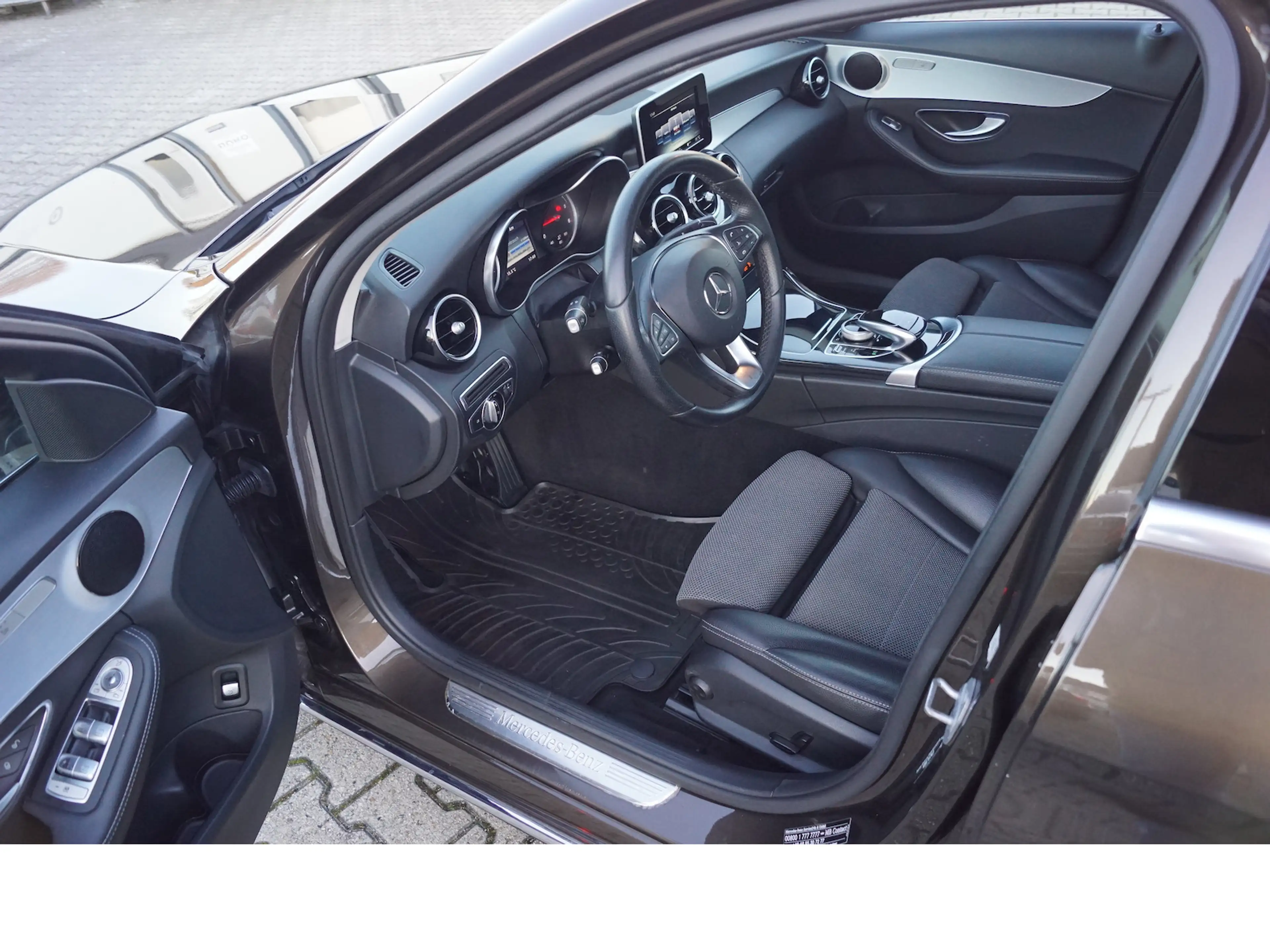 Mercedes-Benz C 200 d, 7 Gang Automatik, Avantgarde, Navi, AHK — photo 5