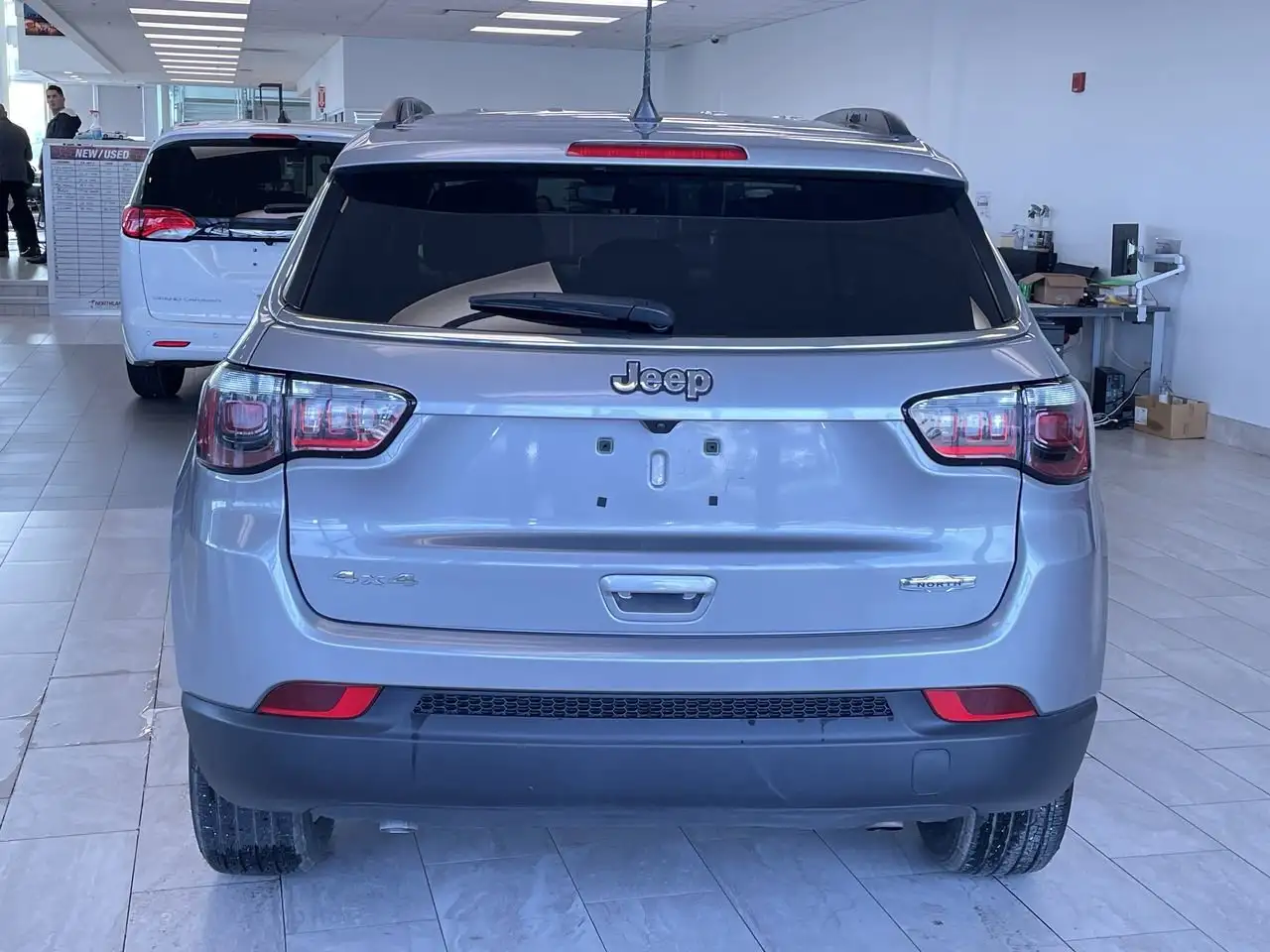 Jeep Compass снимка Jeep Compass