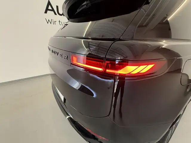 Land Rover Range Rover Sport D250 MHEV AW Ansicht 17