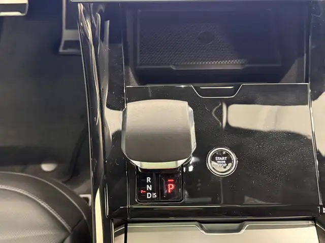 Land Rover Range Rover Sport D250 MHEV AW Ansicht 11