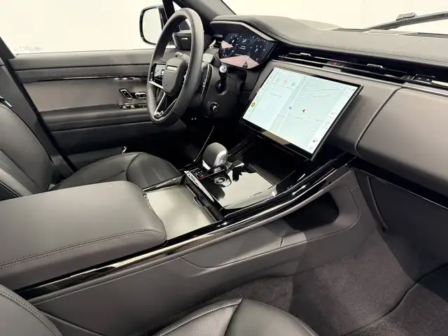 Land Rover Range Rover Sport D250 MHEV AW Ansicht 5